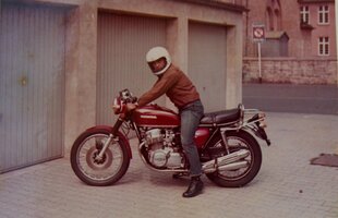 1971 Honda CB750 Cafe Racer Alemania.jpg